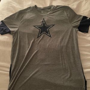NWOT Men Dallas Cowboys Nike Tee